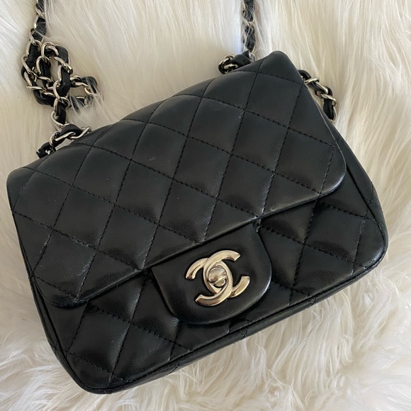 CHANEL Mini Square Lambskin Leather Sikver hardware Classic & Timeless - Picture 3 of 5